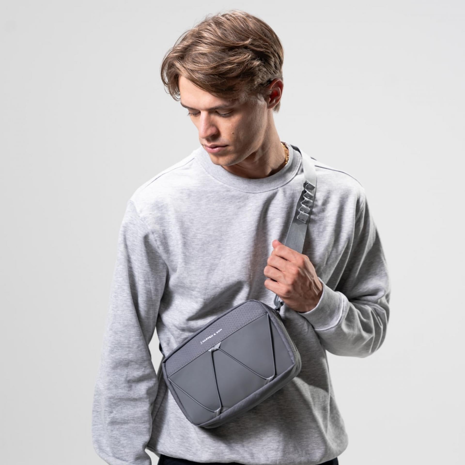 Kapten & Son Banff Crossbody Stone Grey