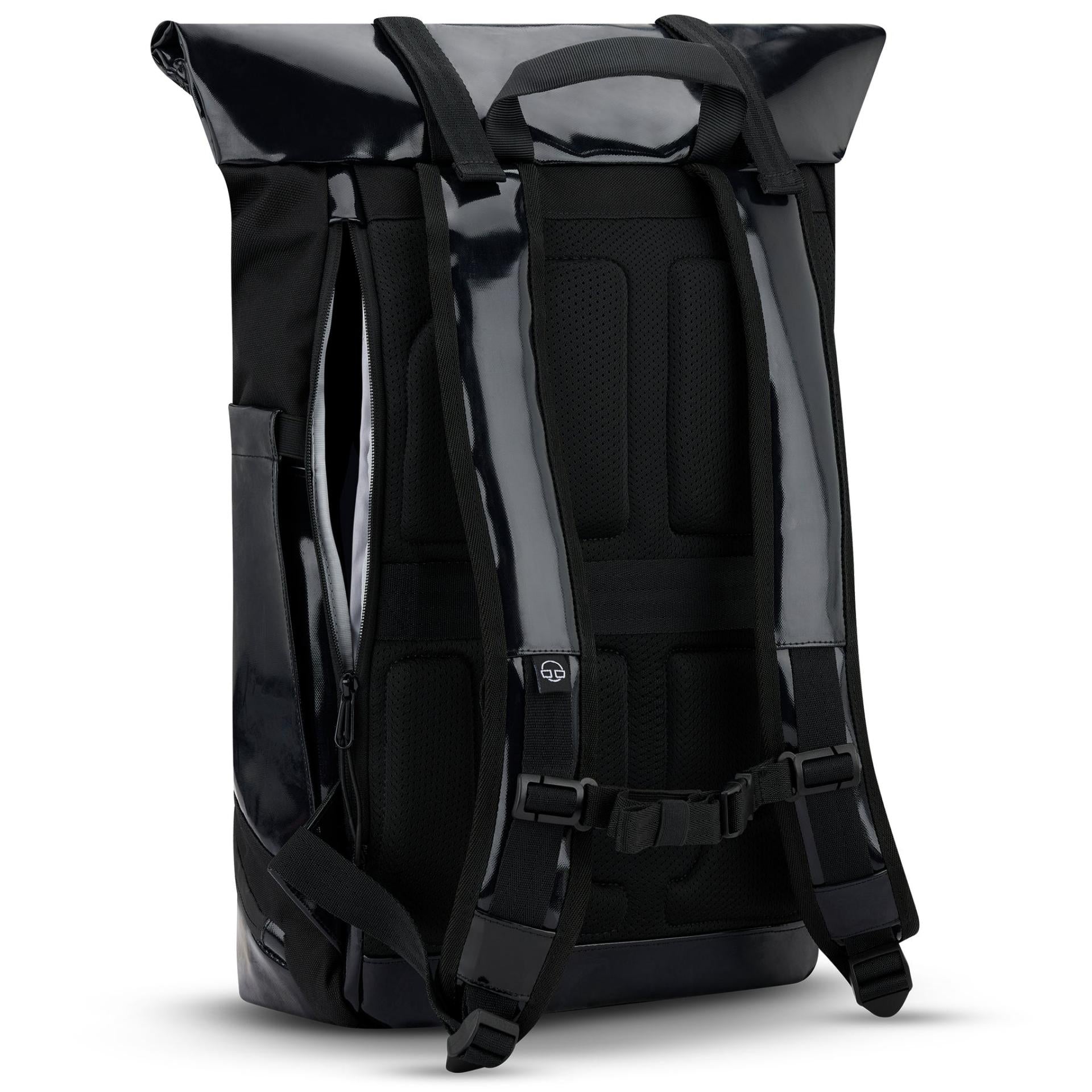  Johnny Urban Ashton Rucksack Schwarz